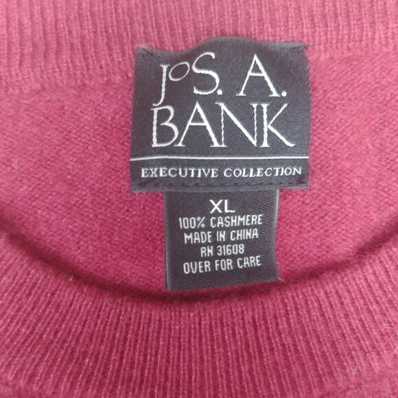 Jos A Bank Men XL 100% cashmere soft dark red crewneck sweater - Picture 9 of 12